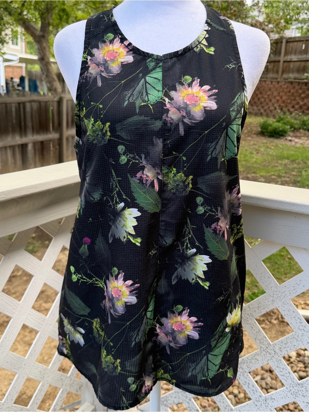 Oiselle Running Passport Racerback Running Tank Top Women Size 8 Floral Multicol